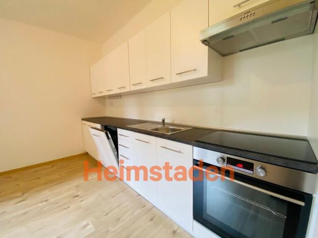 Pronájem bytu 3+1, Ostrava - Poruba, Hlavní třída, 73 m2