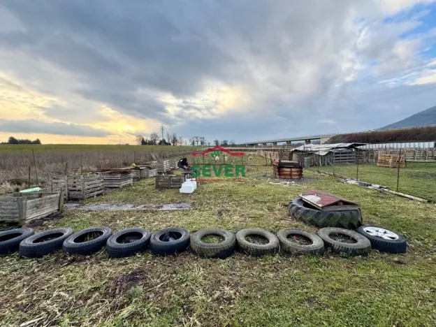 Prodej pole, Mlékojedy, 11088 m2