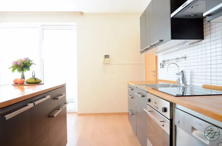 Pronájem rodinného domu, Chýně, Střední, 131 m2