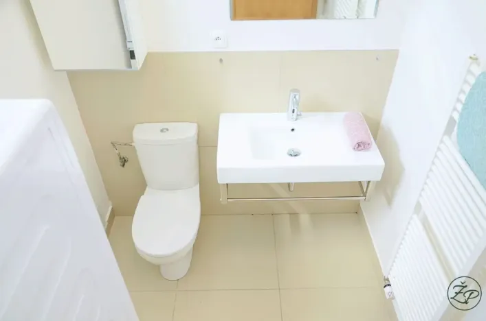 Pronájem rodinného domu, Chýně, Střední, 131 m2