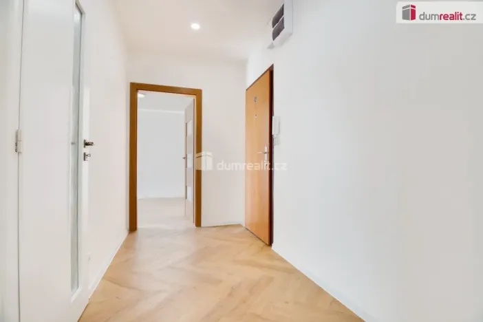 Pronájem bytu 2+1, Ústí nad Labem - Severní Terasa, Jizerská, 63 m2