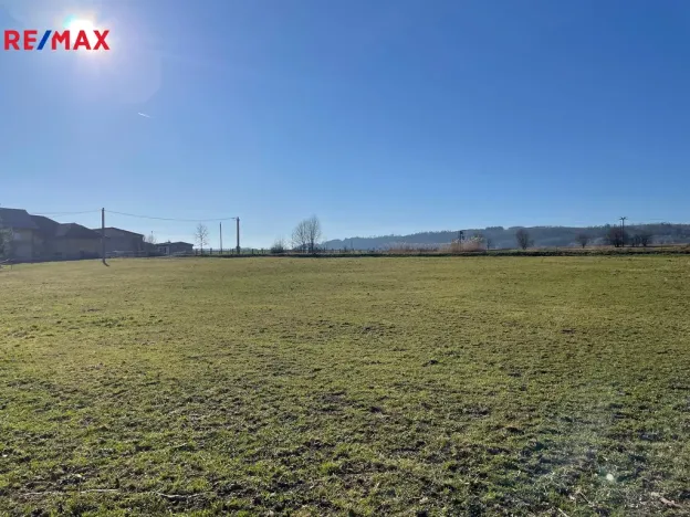 Prodej komerční nemovitosti, Vražné, 2764 m2