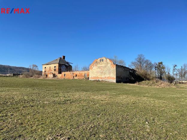 Prodej komerčního pozemku, Vražné, 6704 m2