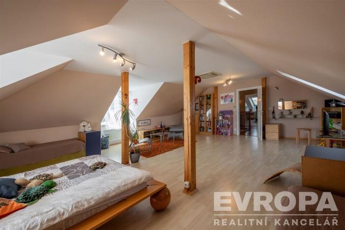 Prodej rodinného domu, Psáry - Dolní Jirčany, Pod Skalkou, 363 m2