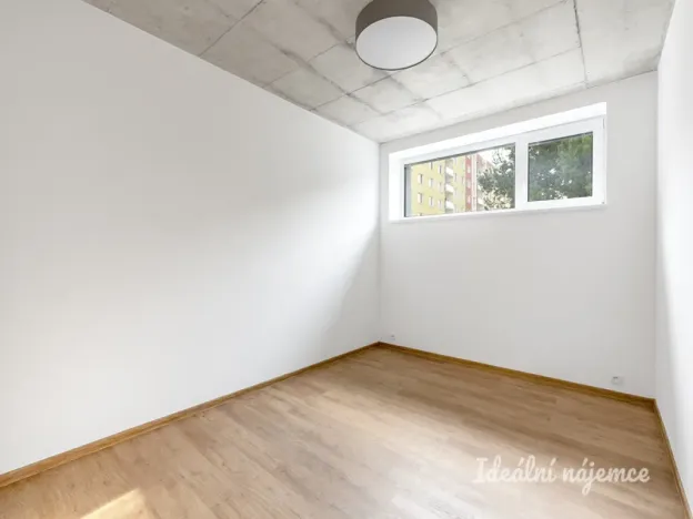 Pronájem bytu 3+kk, Praha - Kamýk, Zárubova, 68 m2