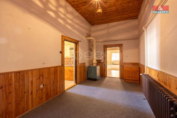 Prodej obchodního prostoru, Louny, Mírové náměstí, 1353 m2