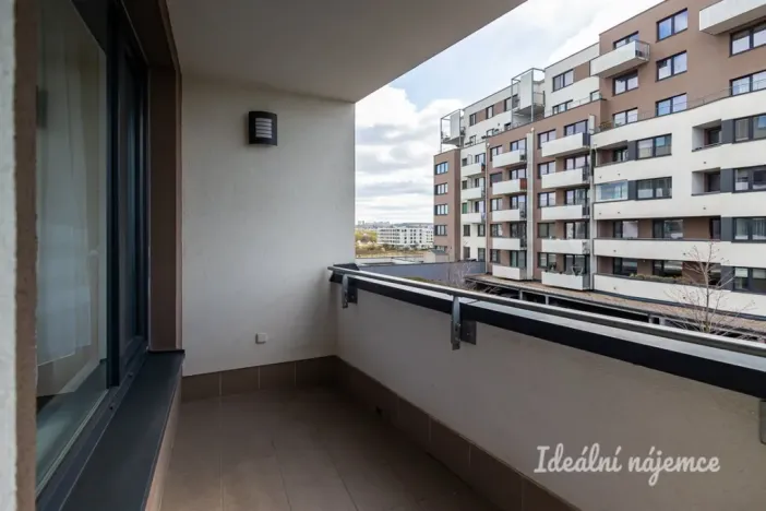 Pronájem bytu 2+kk, Praha - Dolní Měcholupy, Honzíkova, 54 m2