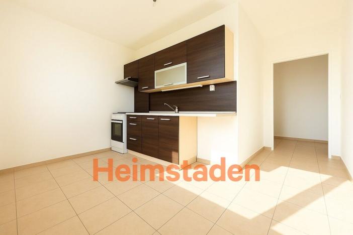 Pronájem bytu 2+1, Karviná - Hranice, Slovenská, 54 m2