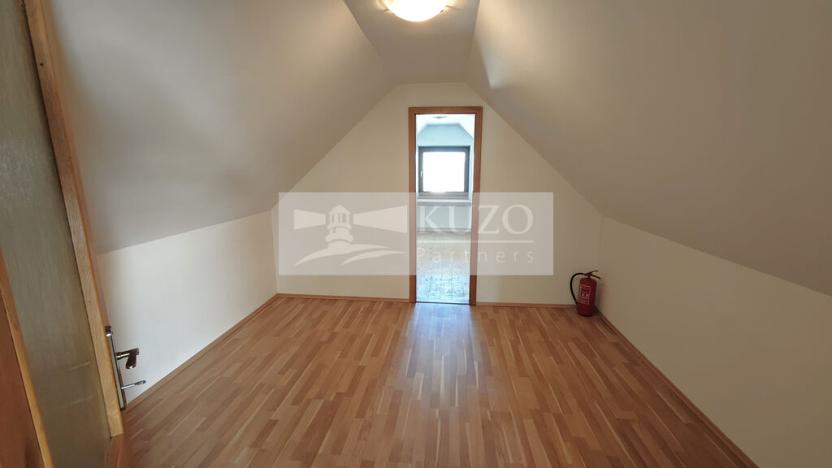 Pronájem kanceláře, Klíčany, 237 m2