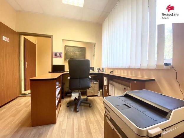 Pronájem kanceláře, Břeclav, třída 1. máje, 43 m2