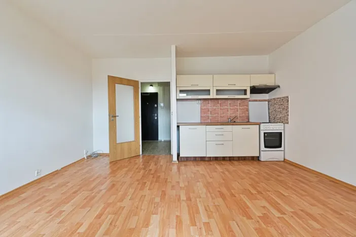 Pronájem bytu 1+kk, Brno, Blatnická, 33 m2
