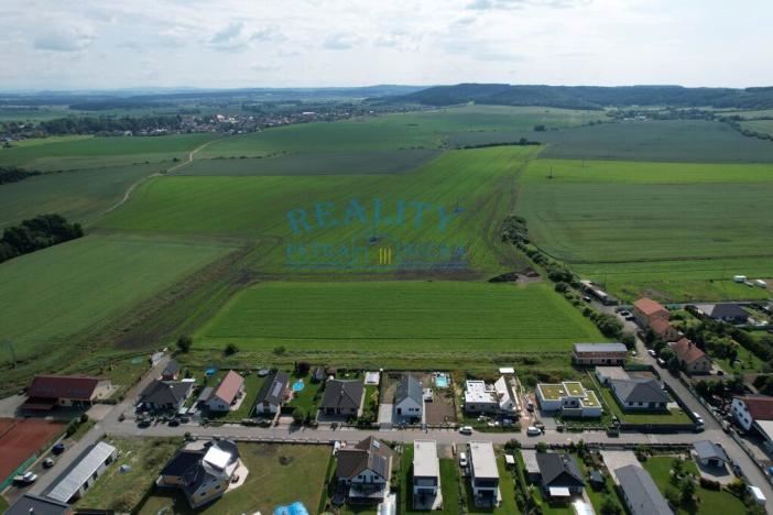 Prodej pozemku pro bydlení, Kolomuty, 922 m2