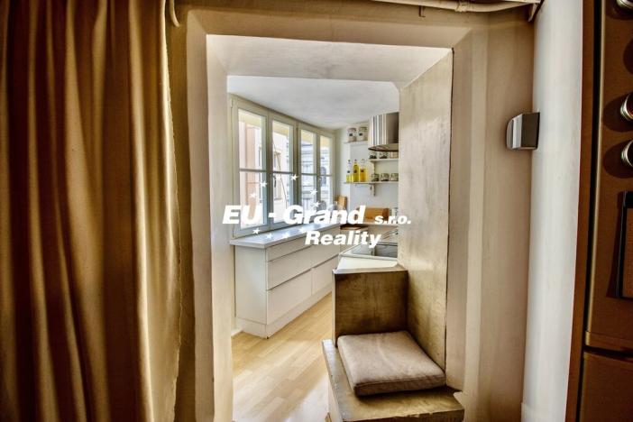 Prodej atypického bytu, Praha - Staré Město, Karoliny Světlé, 143 m2