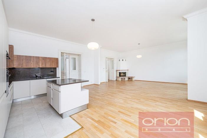 Pronájem bytu 4+kk, Praha - Nové Město, Na Moráni, 155 m2