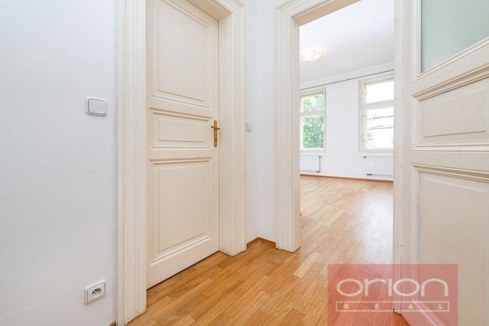 Pronájem bytu 4+kk, Praha - Nové Město, Na Moráni, 155 m2