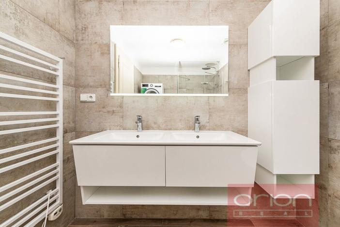 Pronájem bytu 4+kk, Praha - Nové Město, Na Moráni, 155 m2