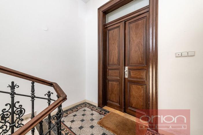 Pronájem bytu 4+kk, Praha - Nové Město, Na Moráni, 155 m2