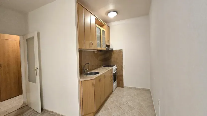 Pronájem bytu 2+kk, Praha - Stodůlky, Borovanského, 43 m2