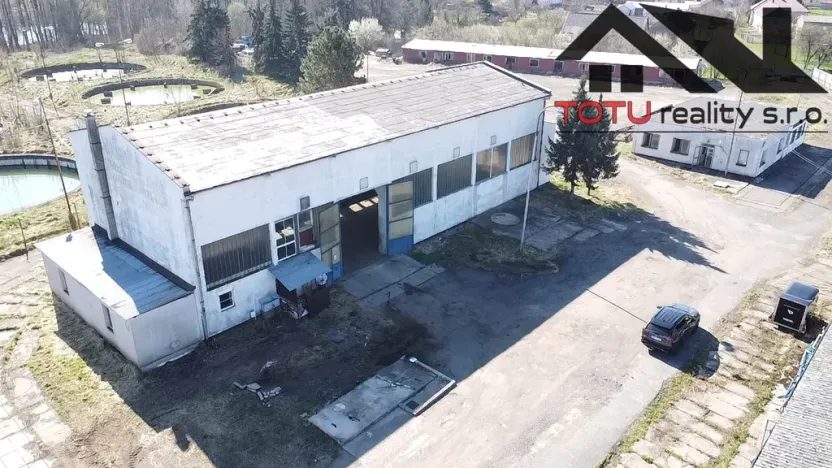 Pronájem výrobních prostor, Černožice, K čáslavkám, 3000 m2