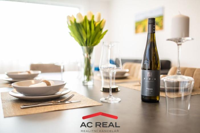 Prodej rodinného domu, Strachotín, Šakvická, 91 m2