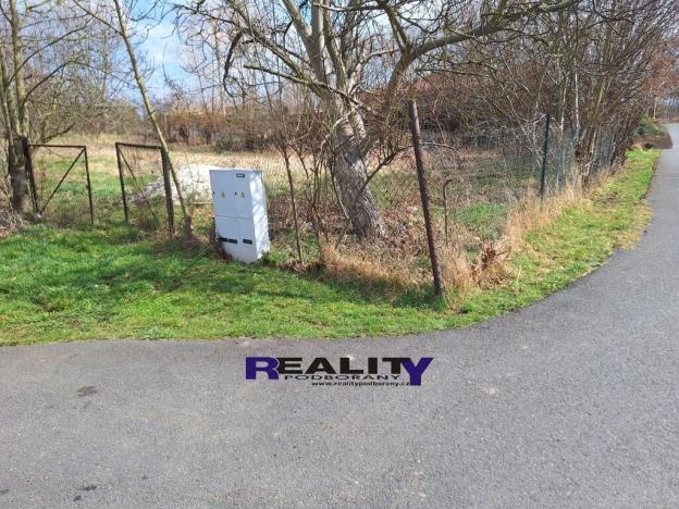 Prodej pozemku pro bydlení, Vroutek, 1146 m2