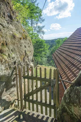 Prodej chaty, Kokořín - Kokořínský Důl, 91 m2