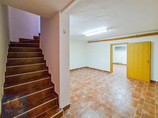 Pronájem rodinného domu, Praha - Nebušice, Ke strži, 360 m2