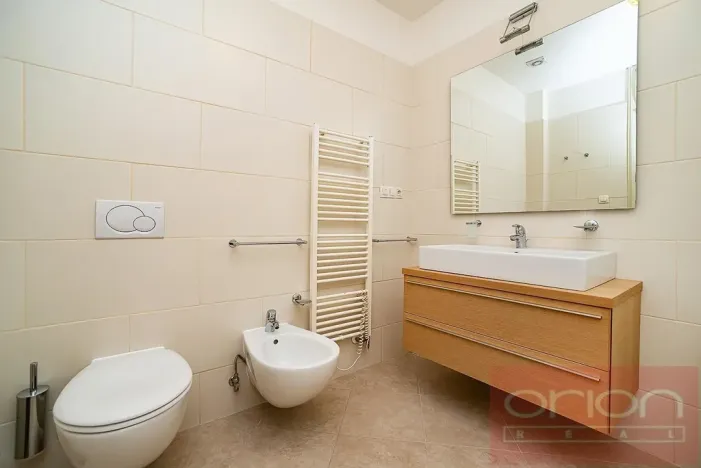 Pronájem bytu 2+kk, Praha - Vinohrady, Italská, 72 m2