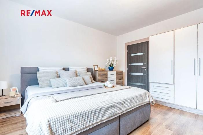 Prodej rodinného domu, Rajhrad, Tovární, 220 m2