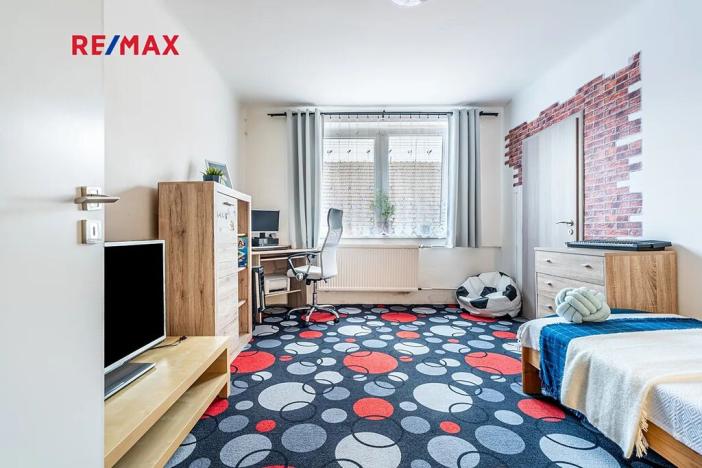 Prodej rodinného domu, Rajhrad, Tovární, 220 m2