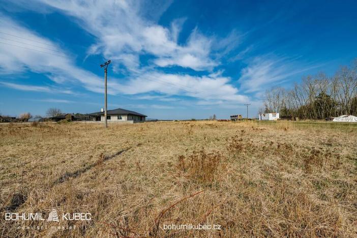 Prodej pozemku pro bydlení, Lišov, 1065 m2