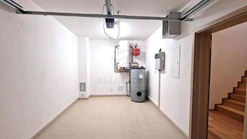 Prodej rodinného domu, Přerov nad Labem, 126 m2