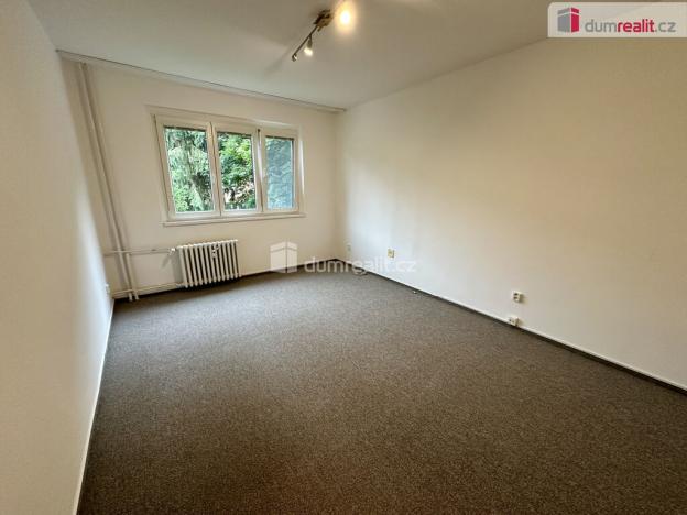 Pronájem bytu 2+1, Zlín, M. Knesla, 54 m2