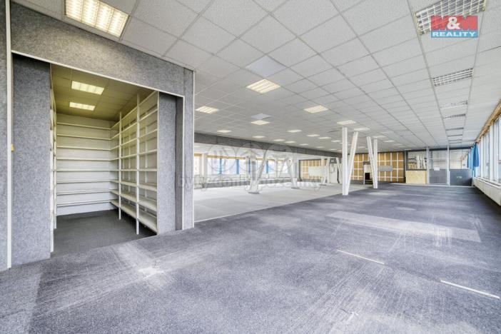 Pronájem obchodního prostoru, Plzeň - Lobzy, Revoluční, 635 m2