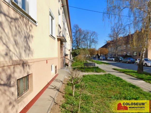 Prodej bytu 2+1, Hustopeče, 56 m2