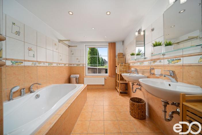 Prodej rodinného domu, Hradec Králové, Drtinova, 205 m2