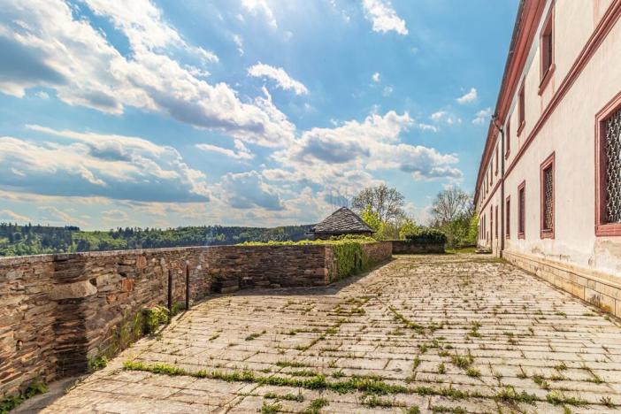 Prodej ubytování, Manětín - Rabštejn nad Střelou, 2100 m2