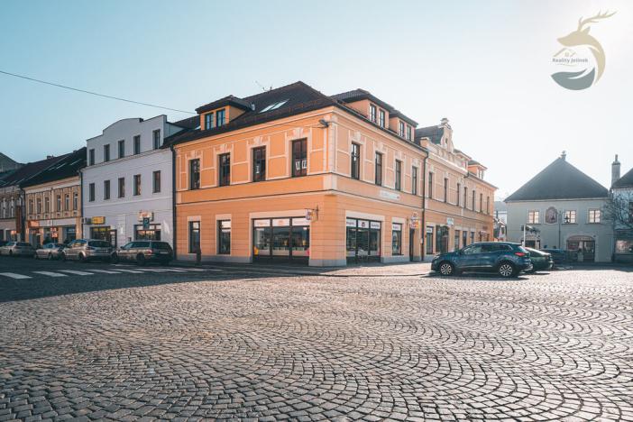 Prodej obchodního prostoru, Sušice, náměstí Svobody, 658 m2