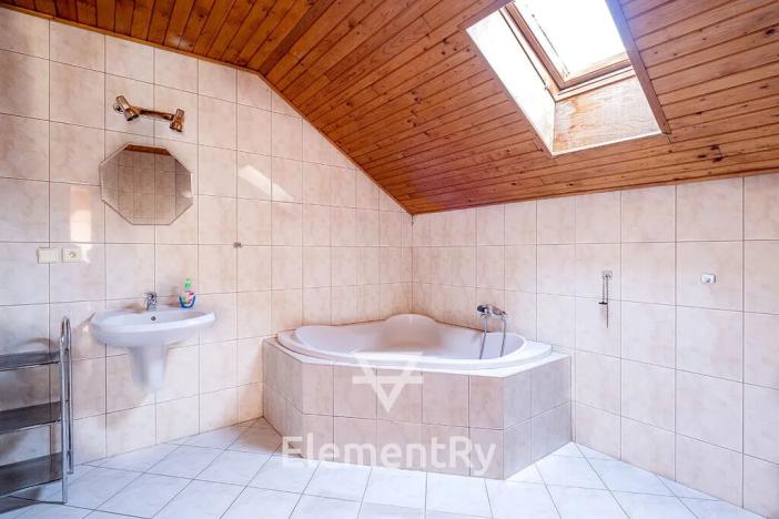 Prodej vily, Harrachov, 341 m2