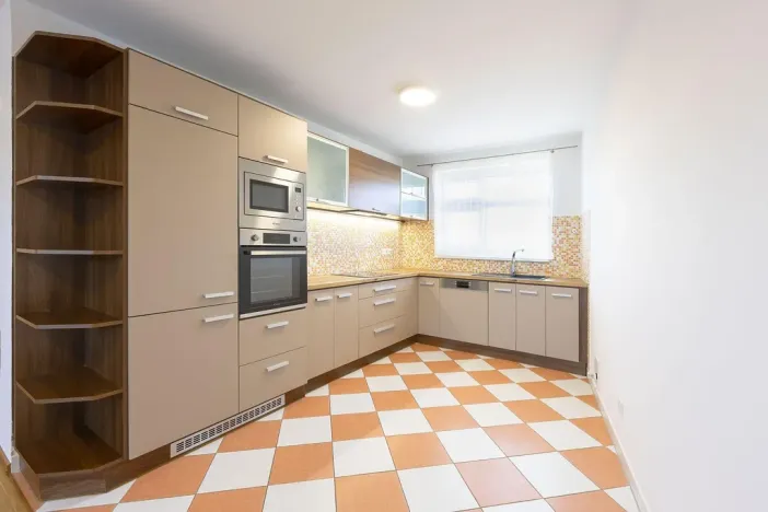 Pronájem rodinného domu, Spojil, U Lípy, 142 m2