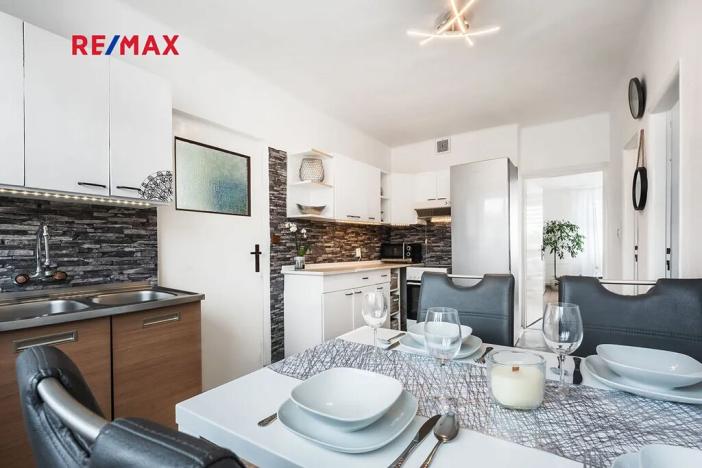 Prodej rodinného domu, Velké Meziříčí, Karlov, 280 m2