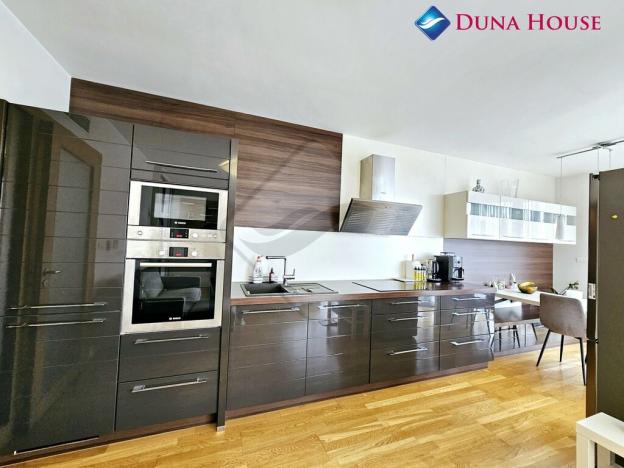 Prodej bytu 1+kk, Praha - Žižkov, Ke kapslovně, 64 m2