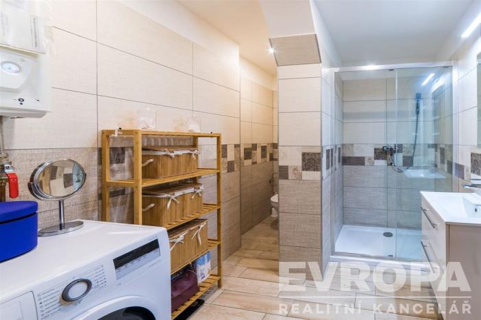 Prodej bytu 2+kk, Slaný, Ouvalova, 60 m2