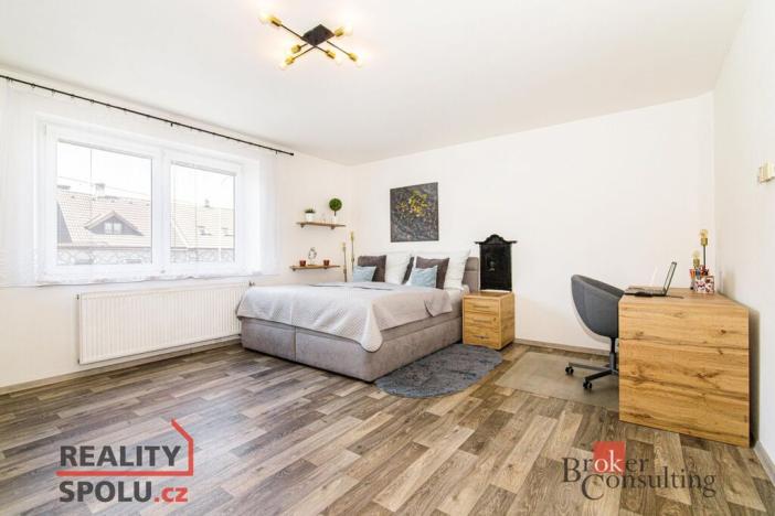 Prodej rodinného domu, Valašské Meziříčí, Vsetínská, 209 m2