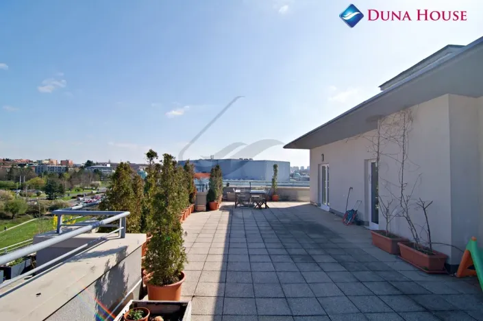 Pronájem bytu 2+kk, Praha - Záběhlice, Mattioliho, 64 m2