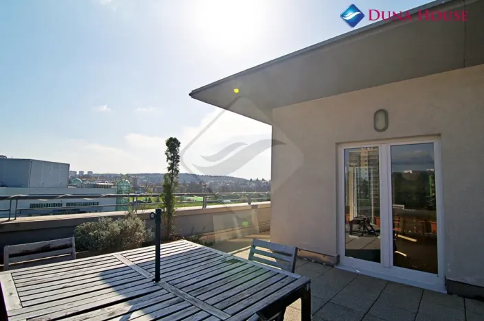 Pronájem bytu 2+kk, Praha - Záběhlice, Mattioliho, 64 m2