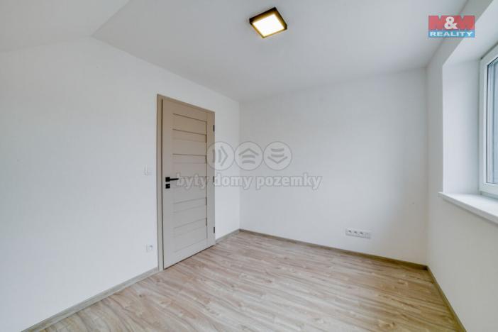 Prodej rodinného domu, Cheb, Topolová, 150 m2