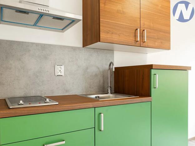 Pronájem bytu 1+kk, Husinec, Komenského, 35 m2