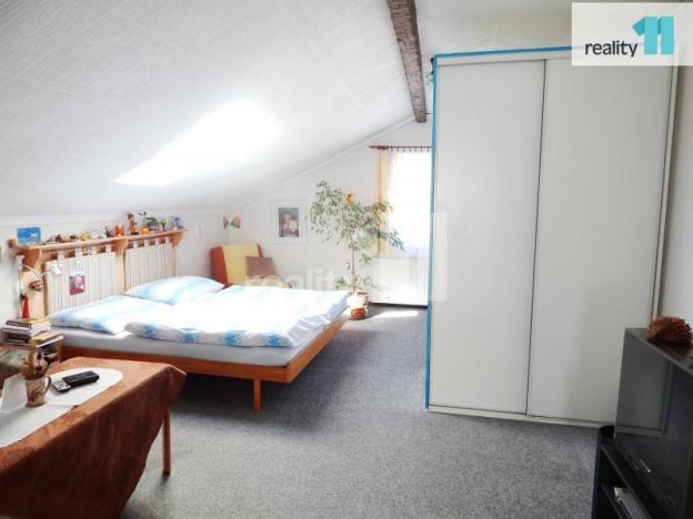 Pronájem bytu 1+kk, Praha - Hostavice, Baštýřská, 30 m2