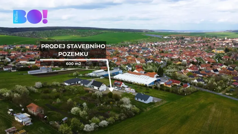 Prodej pozemku pro bydlení, Hluk, 600 m2